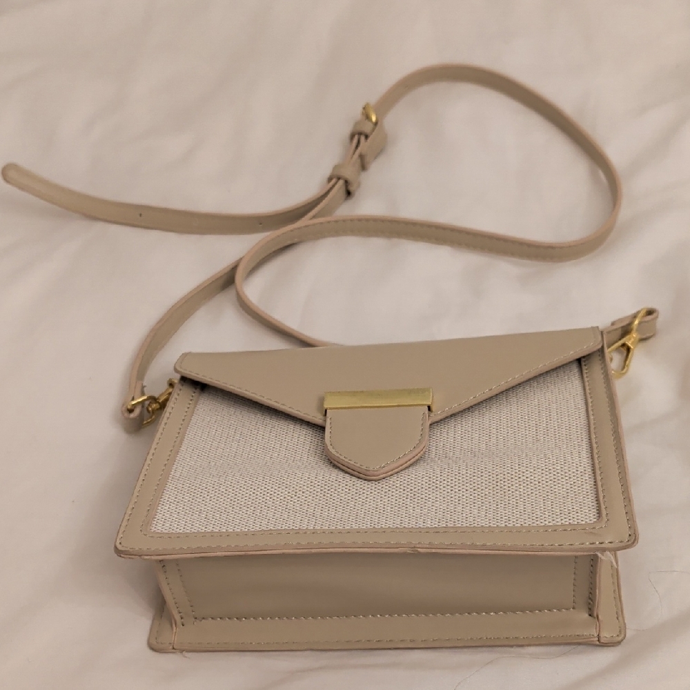 Antik Kraft Beige and Cream Crossbody Bag